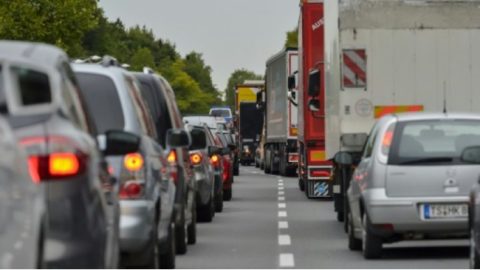 ‘Grenscontroles kosten transportbranche 600 miljoen euro’