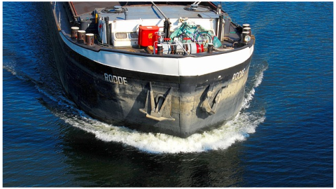 Binnenvaartschipper zonder locatiekastje vanaf mei op de bon