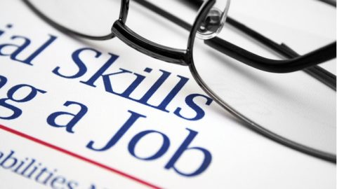 Minder bedrijvigheid, meer vacatures in logistiek