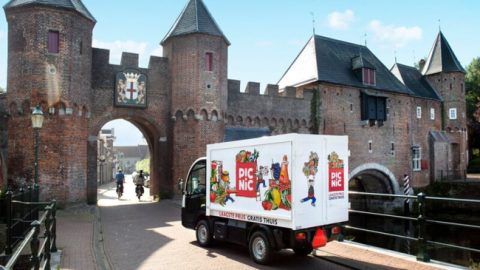 Picnic bezorgt ook bloemen