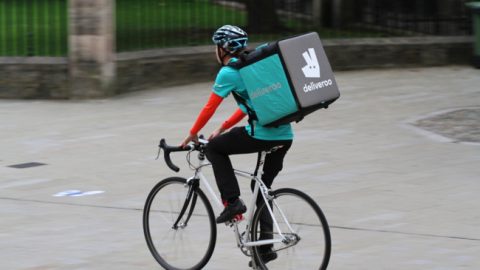 Spectaculaire groei foodbezorging (infographic)