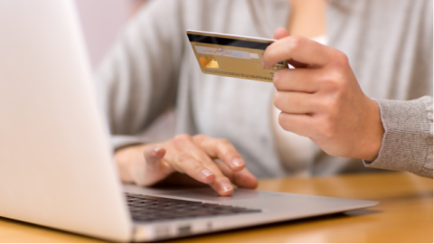 Consumentenbond: ‘Webwinkels betalen bezorgkosten niet terug’