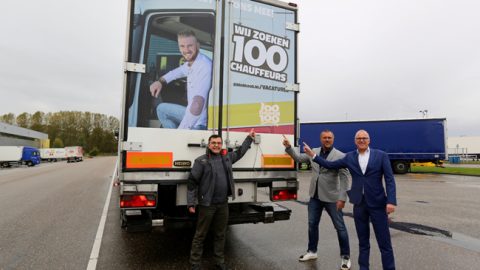 Simon Loos werft 182 chauffeurs met campagne