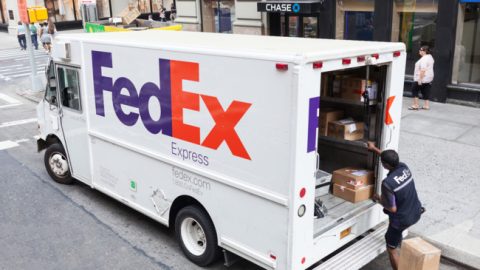 FedEx gelooft niet in drones, maar wel in bezorgrobots