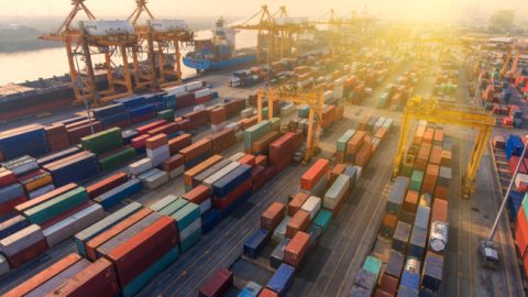 Werkgevers heel voorzichtig positief over toename werkgelegenheid logistieke sector