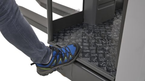 UniCarriers komt met ergonomisch alternatief voor dodemansknop