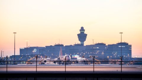 Schiphol zit aan zijn taks: cargomaatschappijen verlaten vliegveld