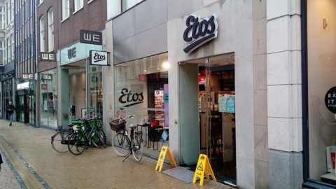 Distributiepersoneel Etos voert actie bij hoofdkantoor