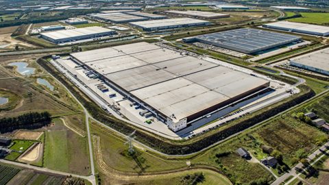 Venlo krijgt distributiecentrum met ’s werelds krachtigste zonnedak