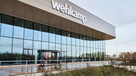 Wehkamp reorganiseert en sluit distributiecentrum in Maurik