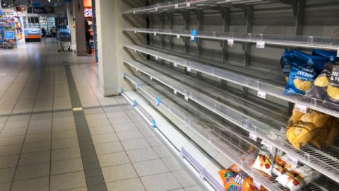 AH beboet leveranciers bij vertraging door corona