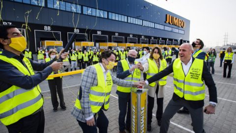 Jumbo opent derde dc voor online boodschappen