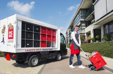 Picnic gaat oude elektronica ophalen in Zwolle en Meppel