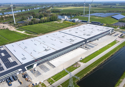 Apex Logistics huurt distributiecentrum in Waalwijk