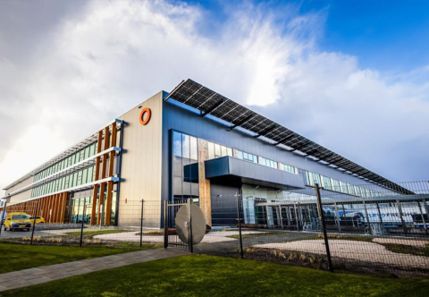 DHL opent nieuwe vestiging expeditietak op Schiphol