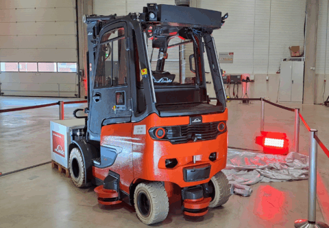 Linde pioniert met automatische heftruck voor buitenterreinen