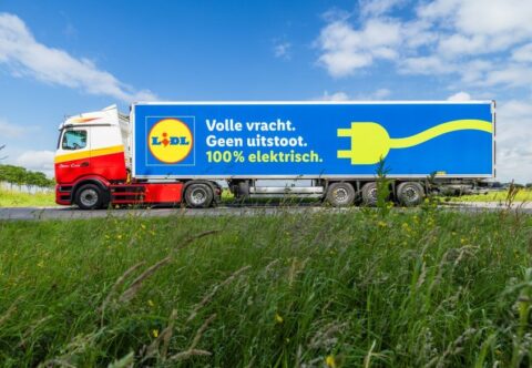 Medio 2027 is de complete vloot van 180 trucks klaar voor elektrisch transport.