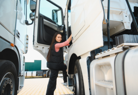 Beter leiderschap in transport voorkomt uitval van vrachtwagenchauffeurs