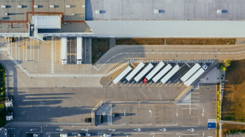 Flexibele opslagcapaciteit in de logistiek: wanneer werkt een container wel?